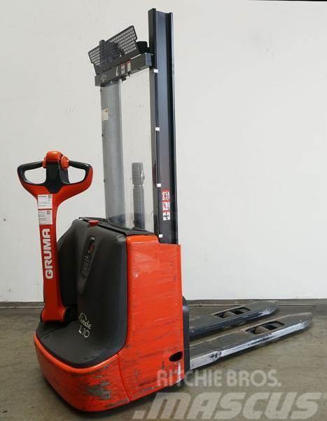 Linde L 10 B 1172 Self propelled stackers
