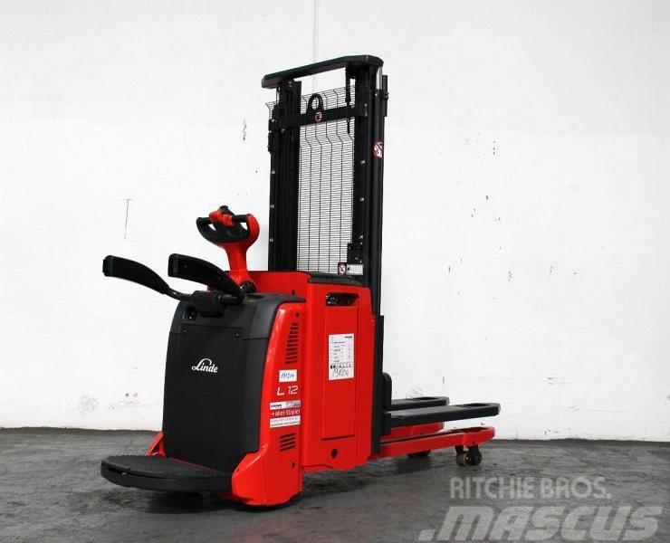 Linde L 12 L AP 133 Self propelled stackers