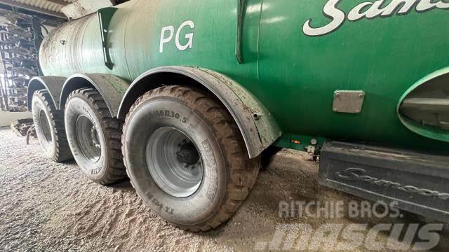 Samson PG 25 HWD Camiões-cisterna de lamas