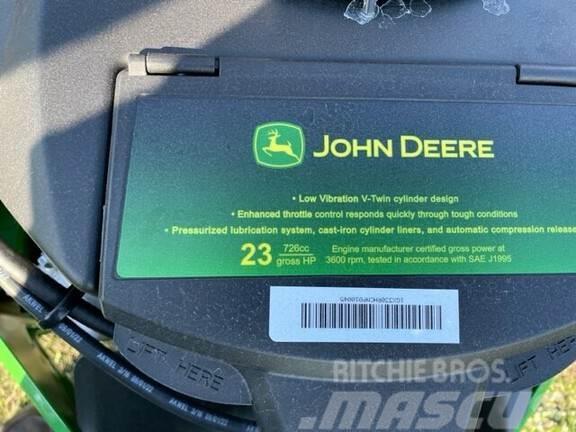 John Deere Z330R Corta-Relvas Zero turn