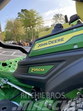 John Deere Z950 Corta-Relvas Zero turn