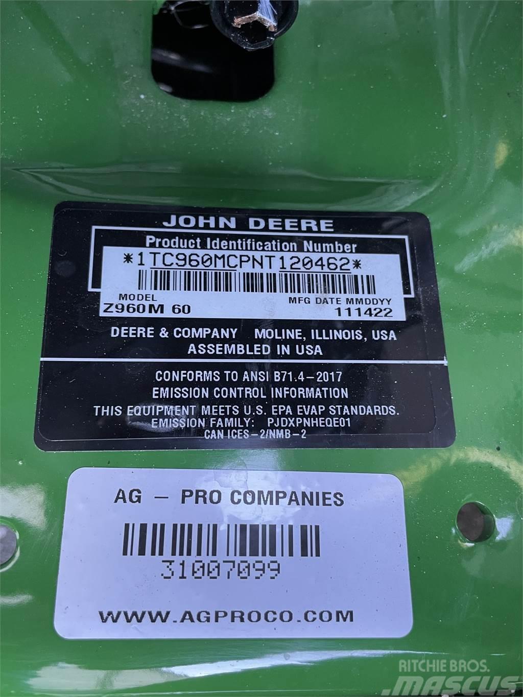John Deere Z960M Corta-Relvas Zero turn