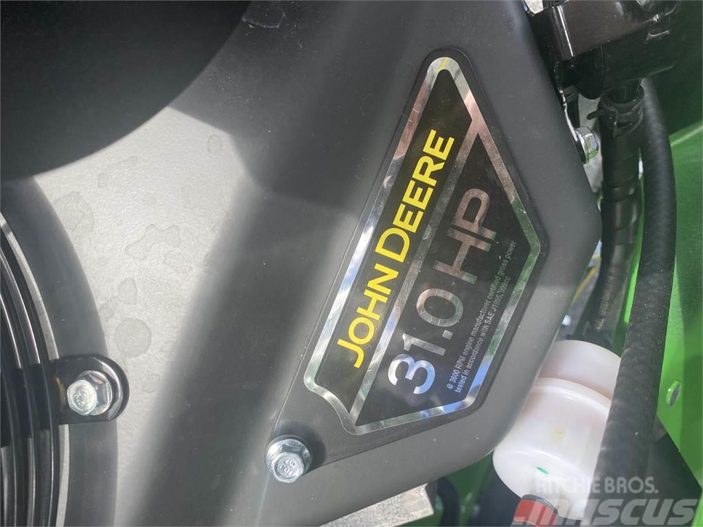 John Deere Z960M Corta-Relvas Zero turn
