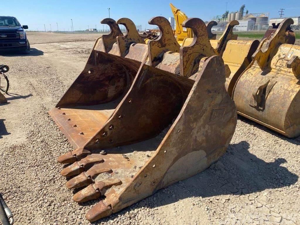 CAT 200 Series 32 Dig Bucket Outros