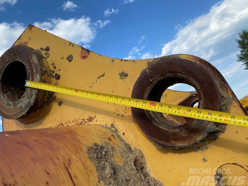 CAT 5130B DIG BUCKET-104 INCH PIN ON Outros