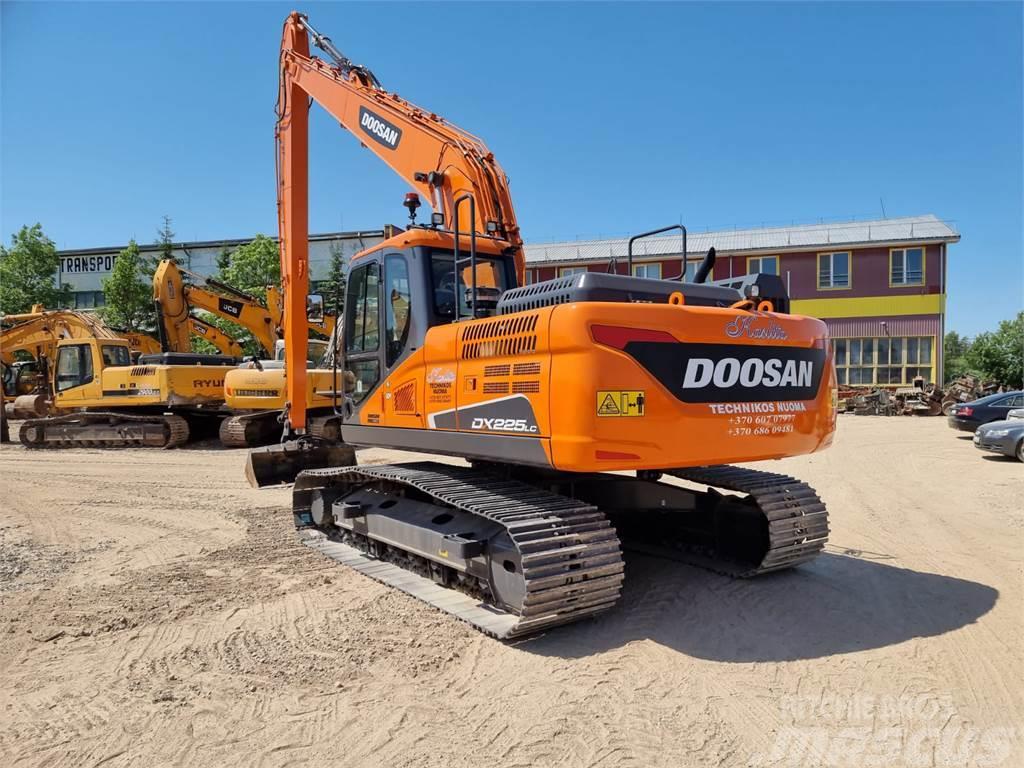 Doosan DX 225LC-5 Escavadoras de rastos