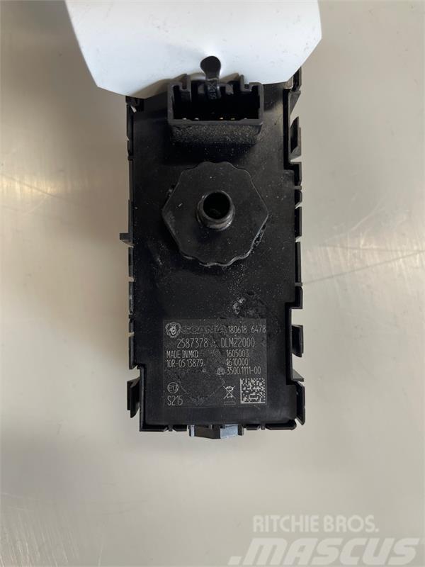 Scania  PANEL, DIFFERENTIAL LOCK 2587378 Outros componentes