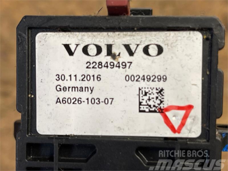 Volvo VOLVO WIPER SWITCH 22849497 Other components