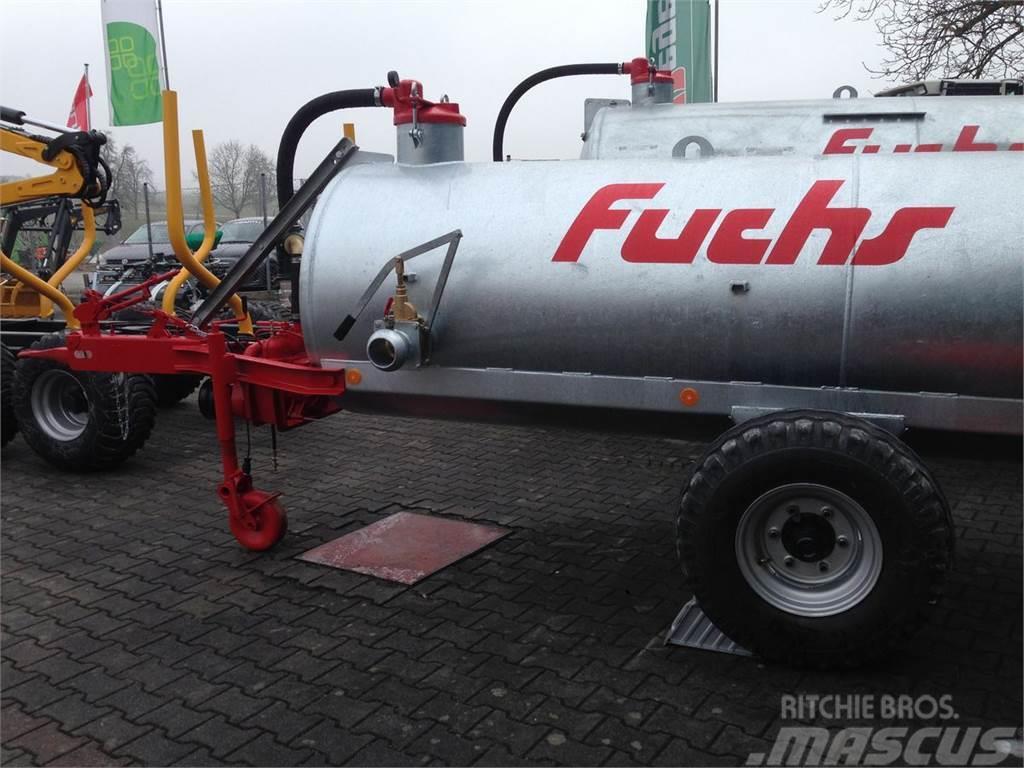 Fuchs Vakuumfass VK 3 mit 3000 Liter Camiões-cisterna de lamas