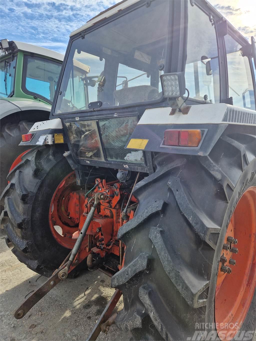 Case IH 1390+L Tractors