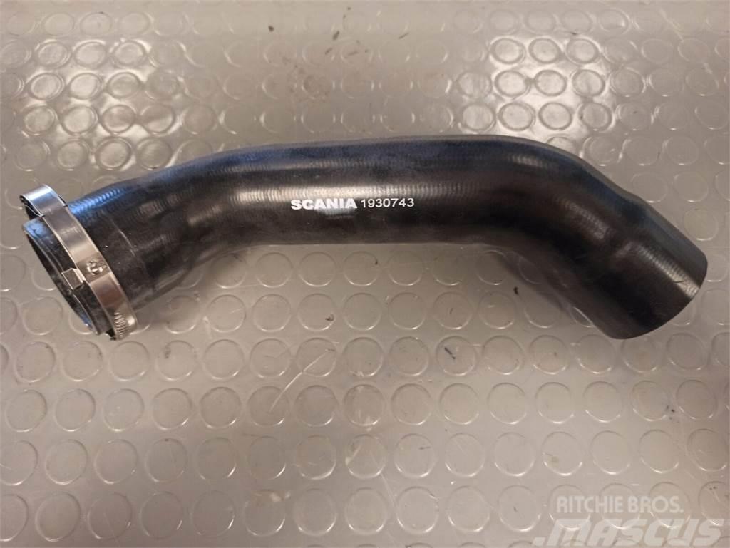 Scania COOLING PIPE 1930743 Outros componentes