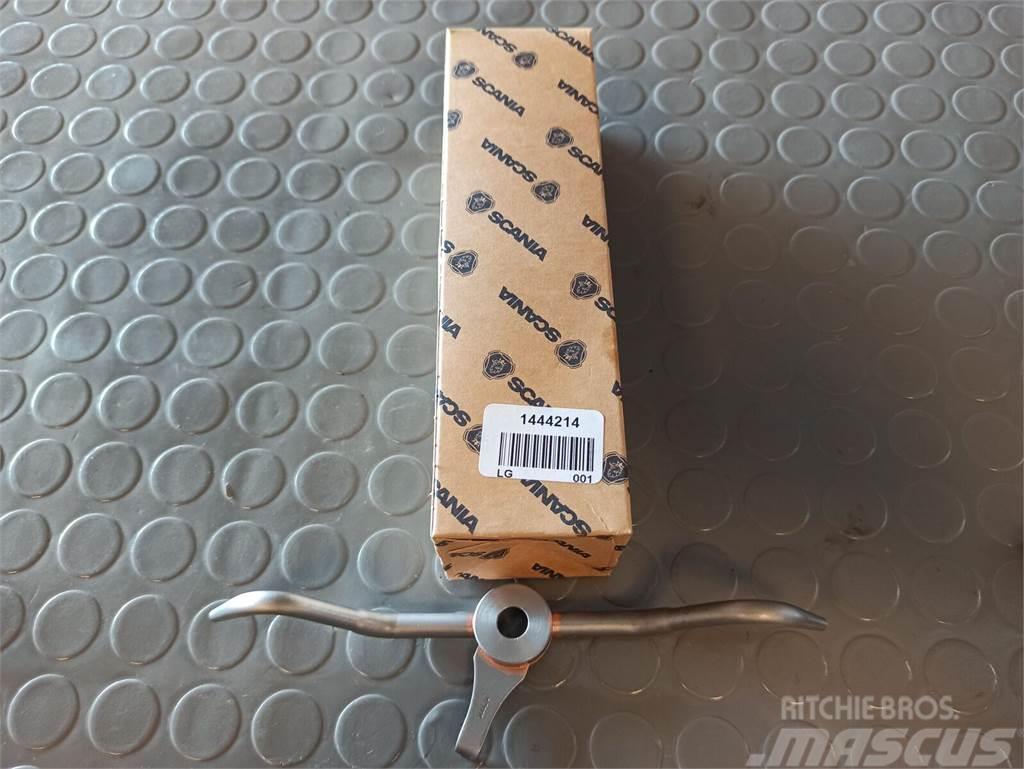 Scania PISTON COOLING NOZZLE 1444214 Outros componentes