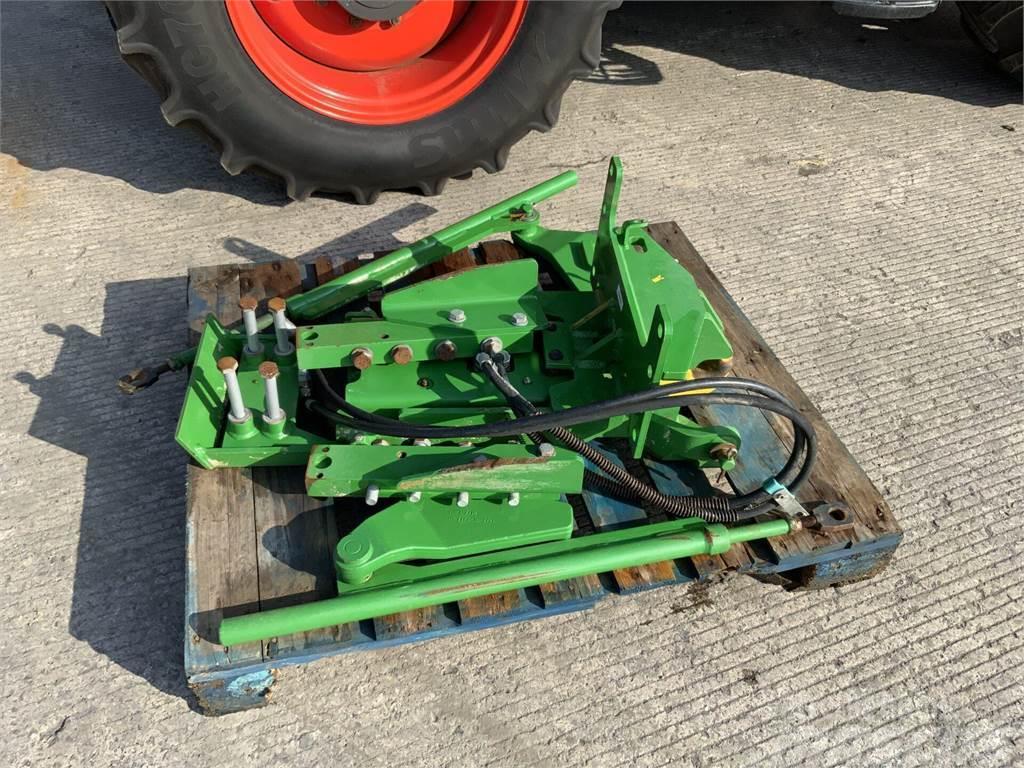 John Deere Pick Up Hitch To Suit JD 7310 Outras máquinas agrícolas