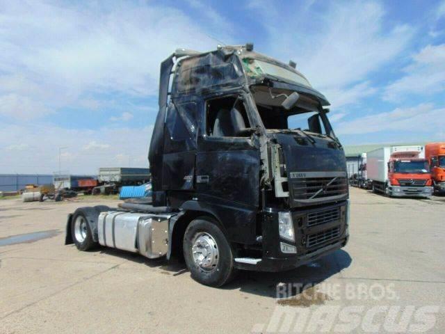 Volvo FH 13.460, automatic,damaged cabine, EEV, 931 Tractores (camiões)