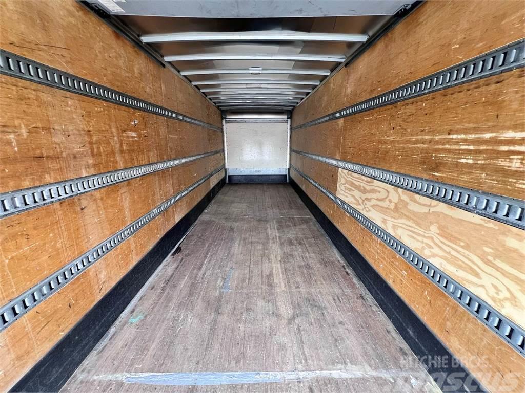 Freightliner M2 106 Camiões de caixa fechada