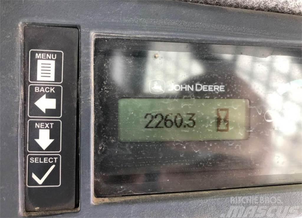 John Deere 323D Carregadoras de direcção deslizante