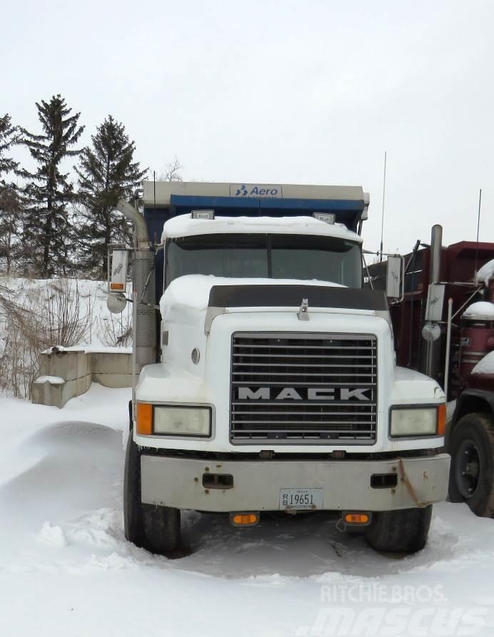 Mack CL613 Camiões basculantes
