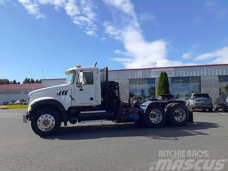 Mack Granite CTP713 Tractores (camiões)