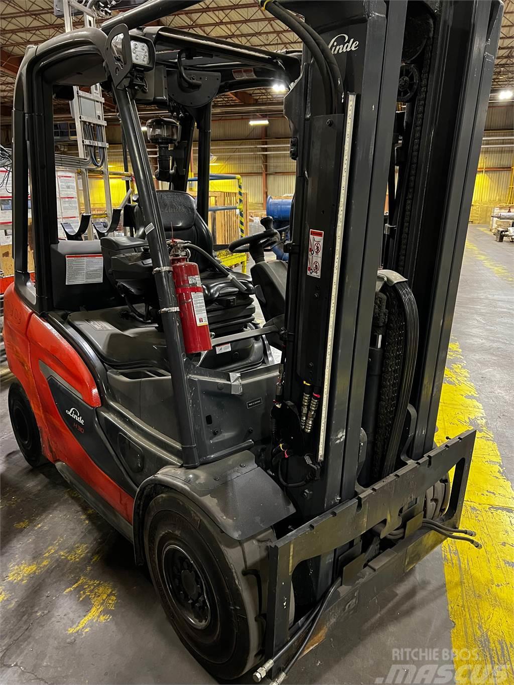  Linde/Baker - Linde Lift Truck Corp. H30T Outros