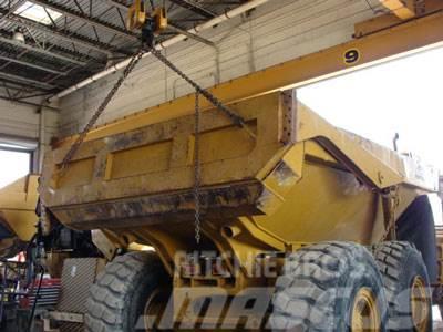 CAT 735 Tailgate Outros componentes