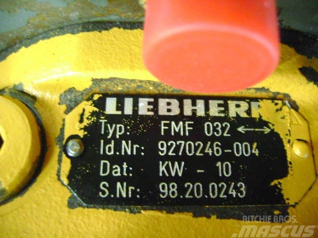 Liebherr A 900 Outros componentes