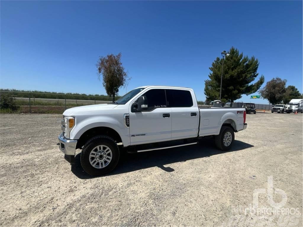 Ford F-250 Pick up/Dropside