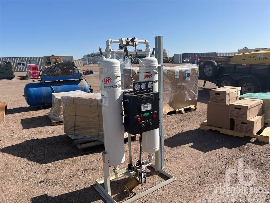 Ingersoll Rand 36 in x 48 ft Portable Frac Sand Compressores