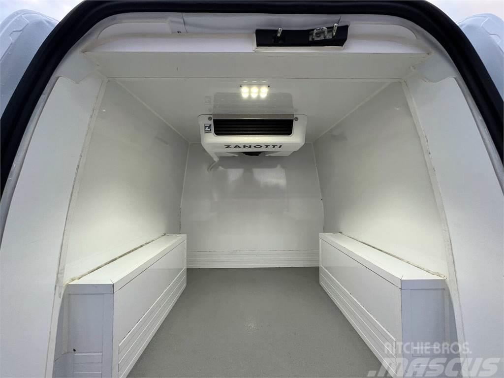 Ford Transit Courier Cooler Zanotti One Owner Temperatura controlada