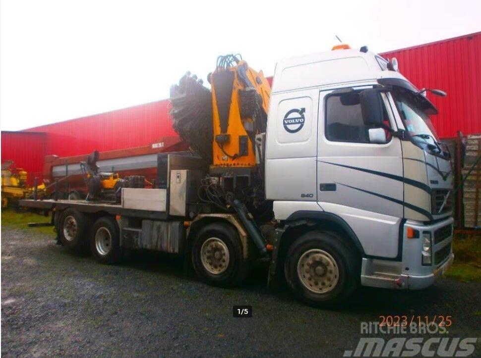 Volvo 840 Platform+crane Flatbed / Dropside trucks