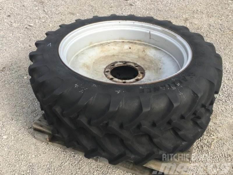 Alliance 270/95 R36 Tyres, wheels and rims