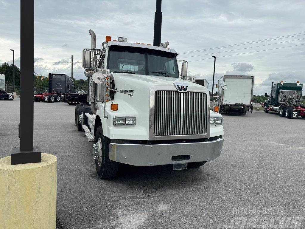 Western Star 4700 SF Tractores (camiões)