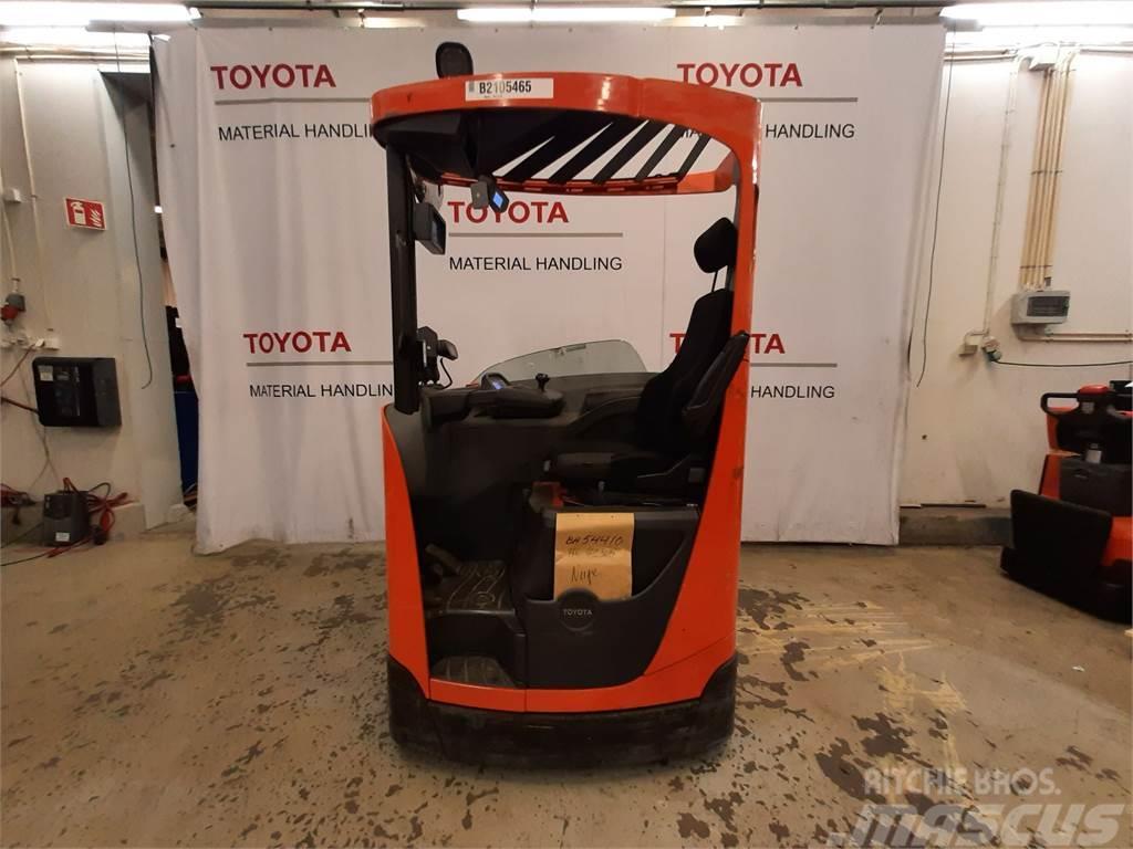 Toyota RRE140HE Empilhadores Elevadores