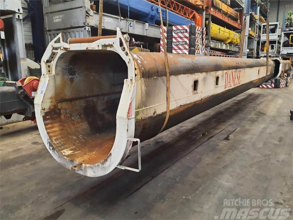 Terex Demag Demag AC 350-1 Telescopic section 2 Crane parts and equipment