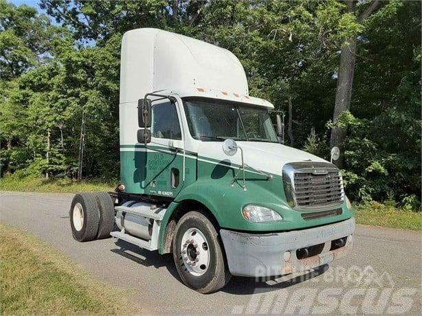 Freightliner Columbia 112 Outros