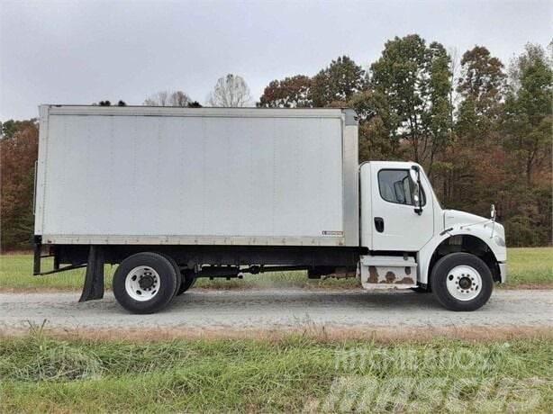 Freightliner M2 106 Outros