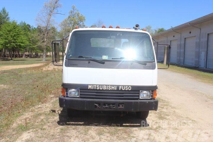 Mitsubishi Fuso Rollback Outros