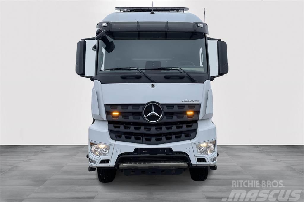 Mercedes-Benz Arocs 5 3258 8x4 UUSI Camiões basculantes