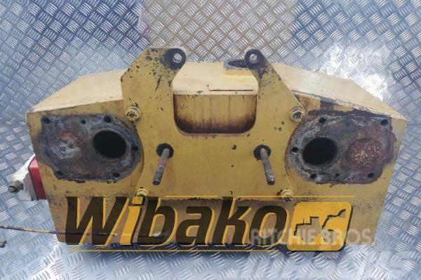 CAT Coolant tank Caterpillar 3408 7W0315-243 Outros componentes