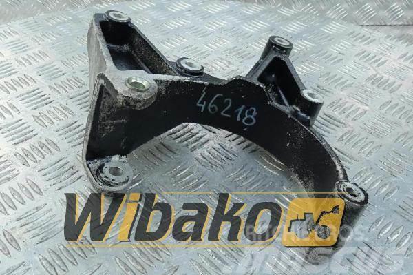 Perkins Wspornik alternatora Perkins 1306 1822252C1 Outros componentes
