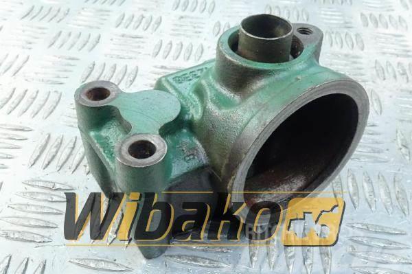 Volvo Thermostat housing Volvo D12C VOE3595358/820451417 Outros componentes