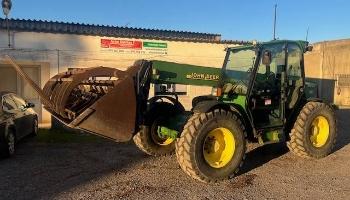 John Deere 3400
