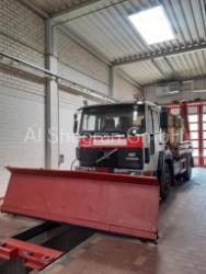 Volvo F S 7/Voll Blatt /Schaltgetriebe/82000tkm