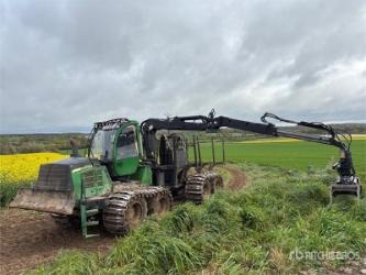 John Deere 1210E