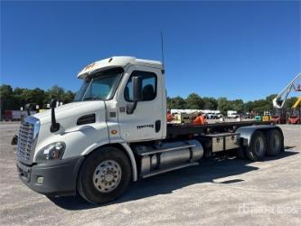 Freightliner Cascadia 113