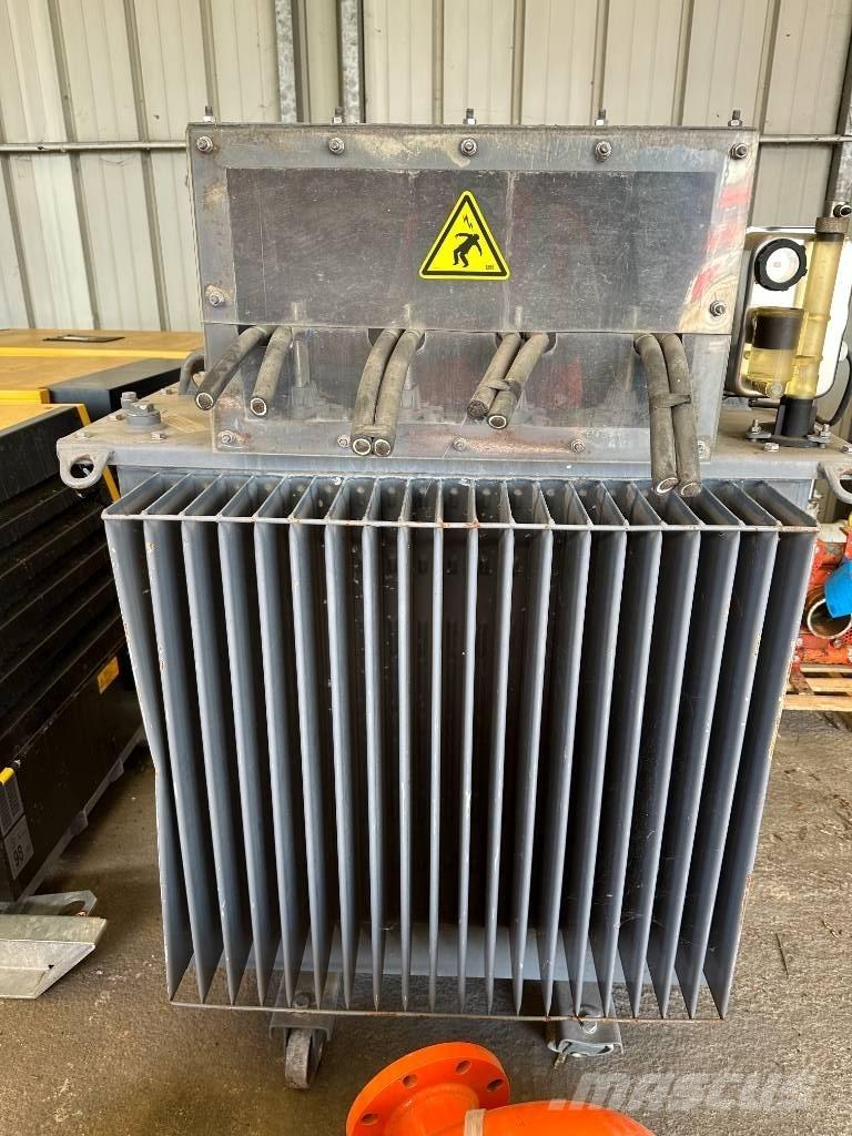 Efacec 250 KVA 20KV - 400V Transformateur électri Outros Geradores