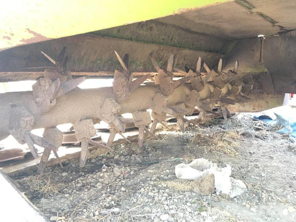 CLAAS Disco 3050 Plus Gadanheiras