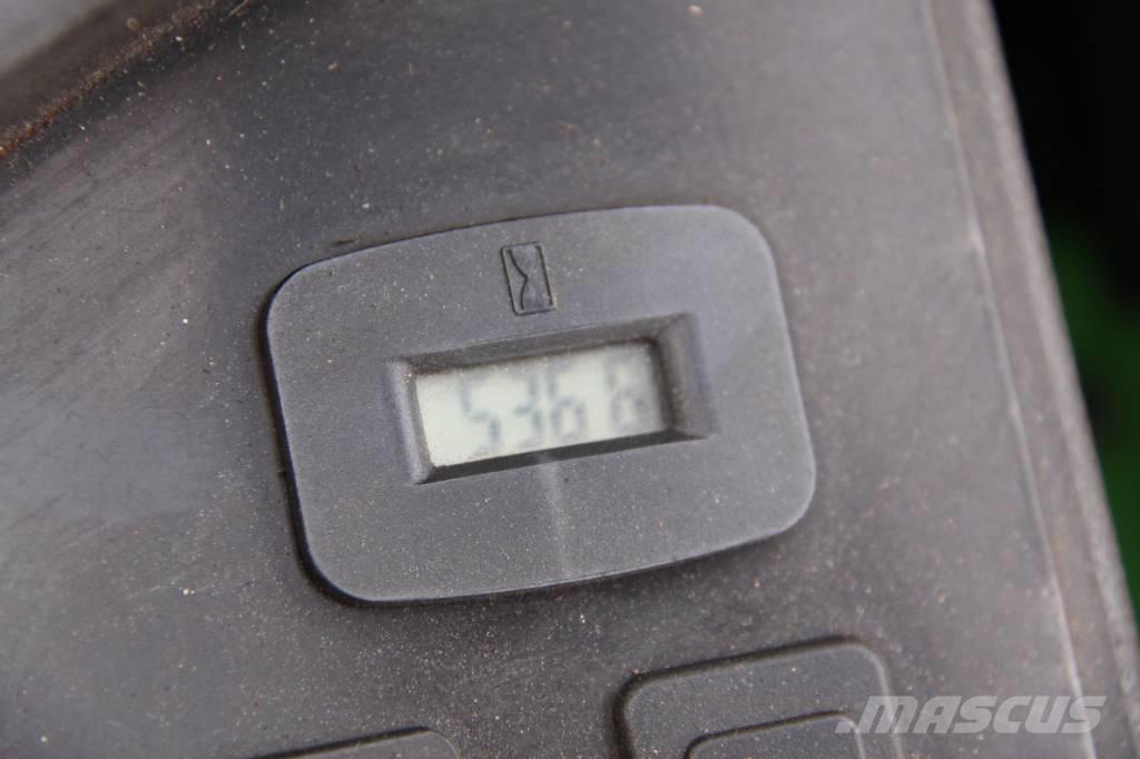 John Deere Z425 zero turn mower Corta-Relvas Riders