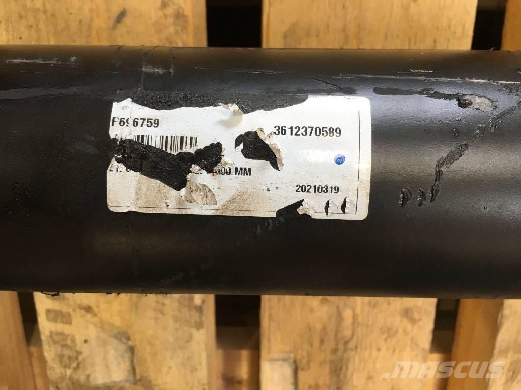 John Deere 910G/1010G - F696759 Transmissão