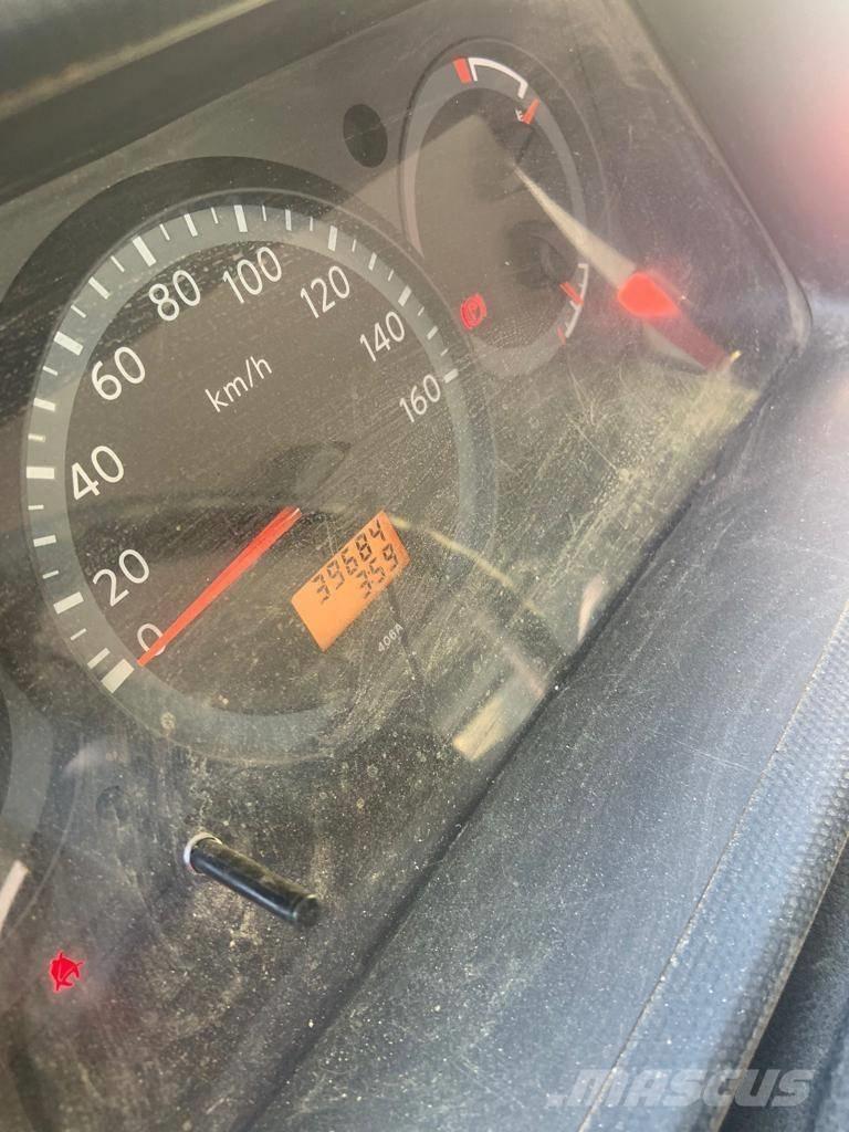 Oil & Steel Snake 20.10 Plataformas aéreas montadas em camião