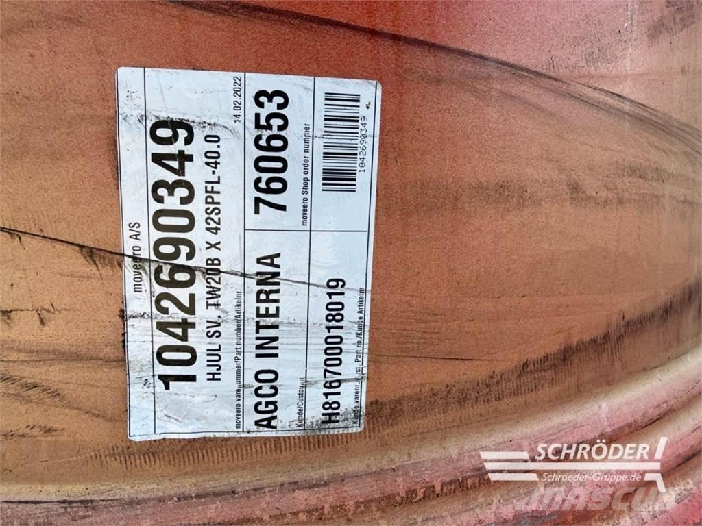 Fendt FELGEN 2X TW20B X 42 (VON FENDT 728) Pneus Agrícolas